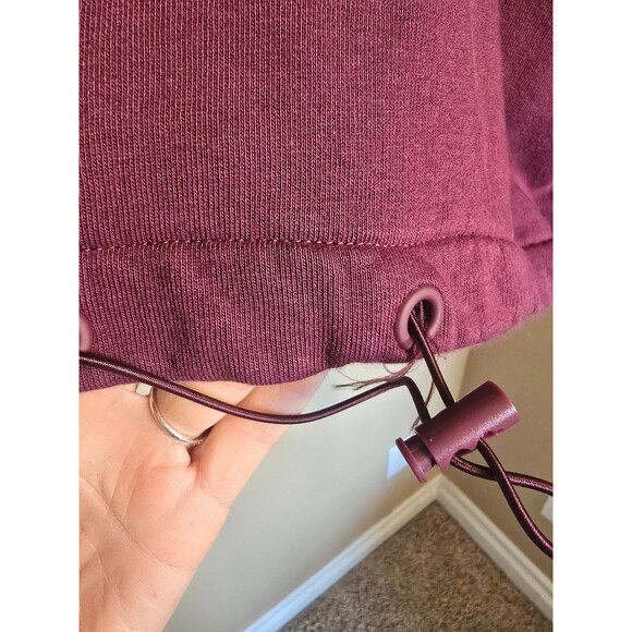 Gymshark Slounge Drawcord Long Sleeve Cropped Hoodie size Small Dark Ruby - Picture 2 of 8